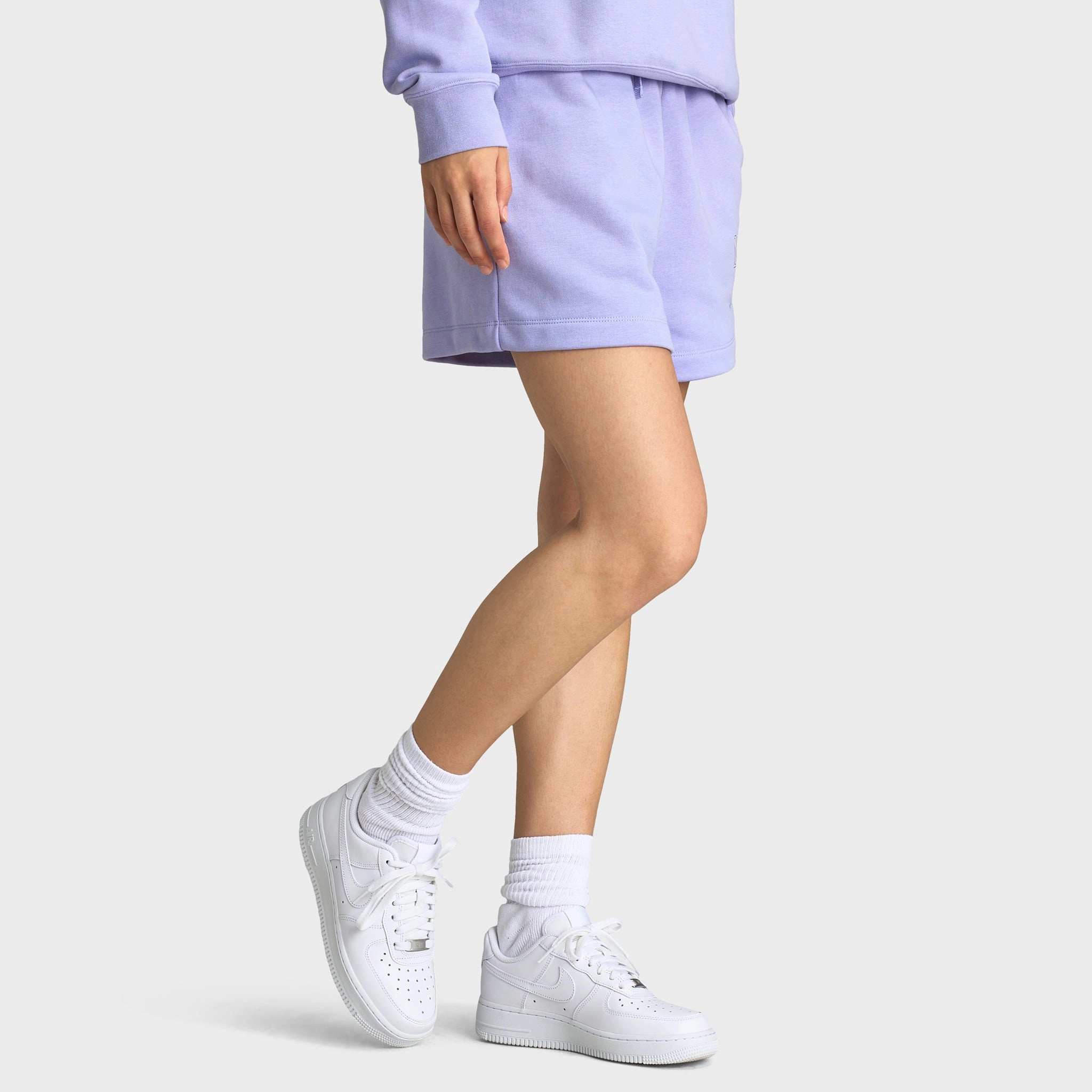 Quick Release Fasteners Nike Sportswear Women's Club Fleece Mid Rise 4" Graphic Shorts / Lilac Ice
