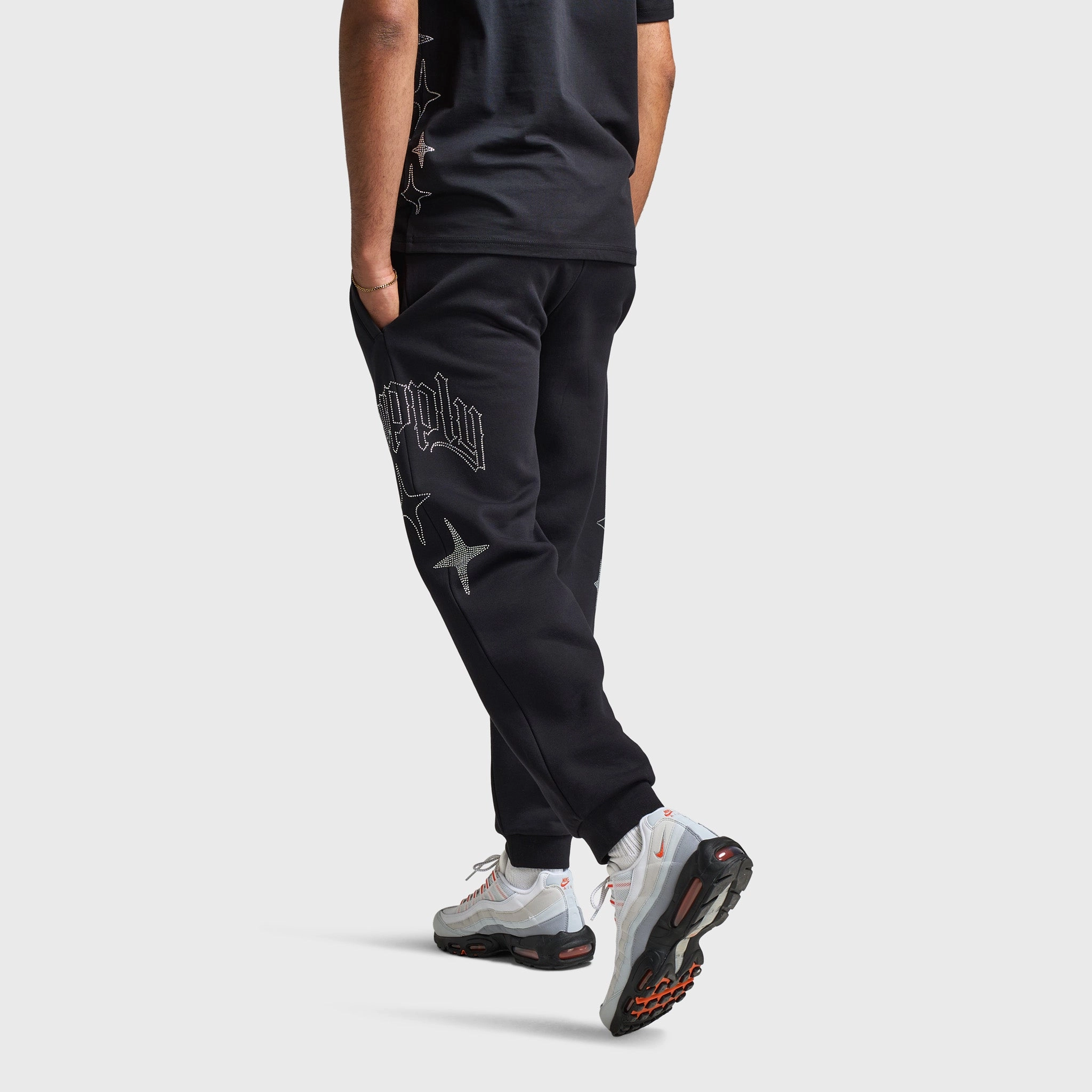 Supply & Demand Hartyside Pants / Black Easy Movement