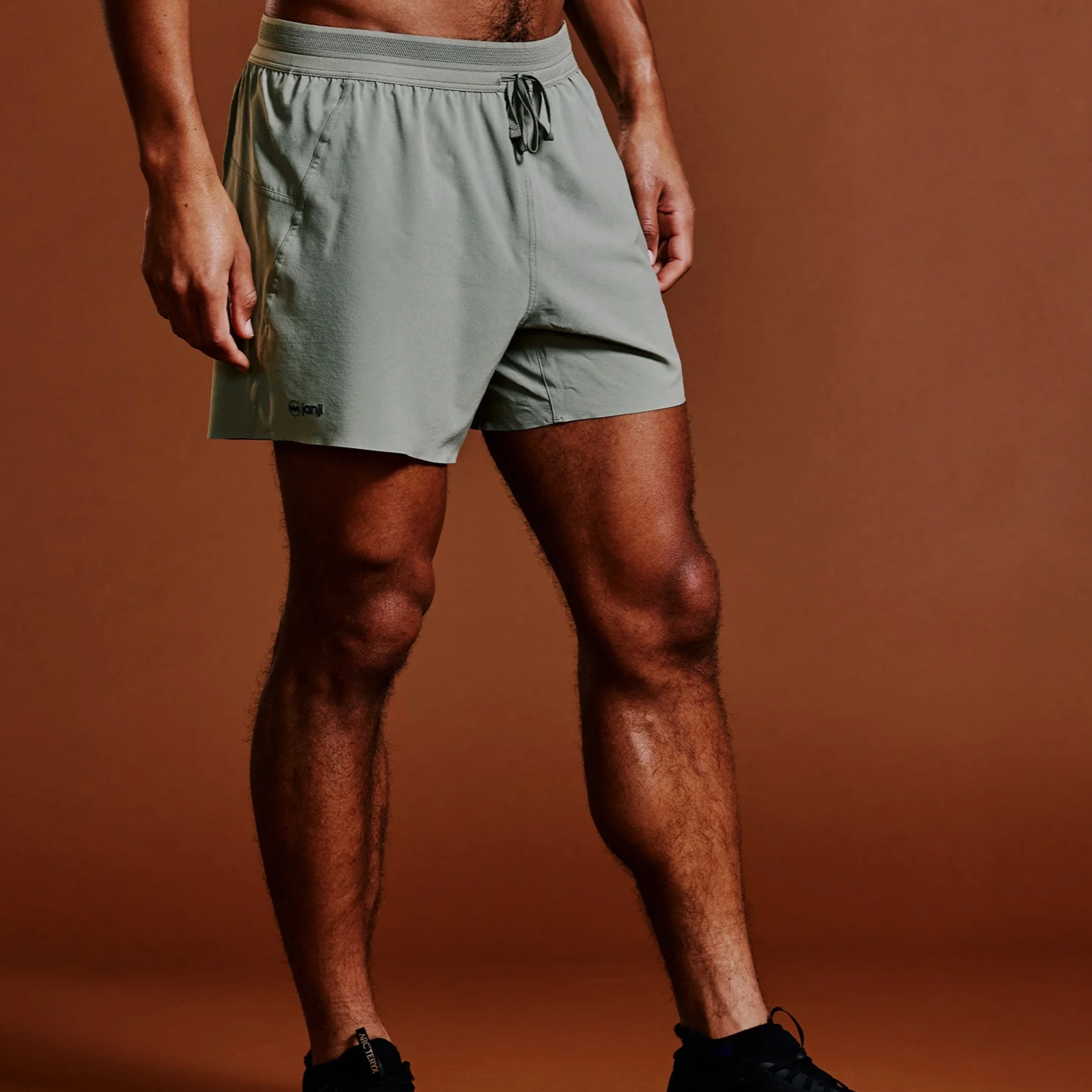 Warm Mood Adaptive Tension Control Janji Men's 5" AFO Middle Short