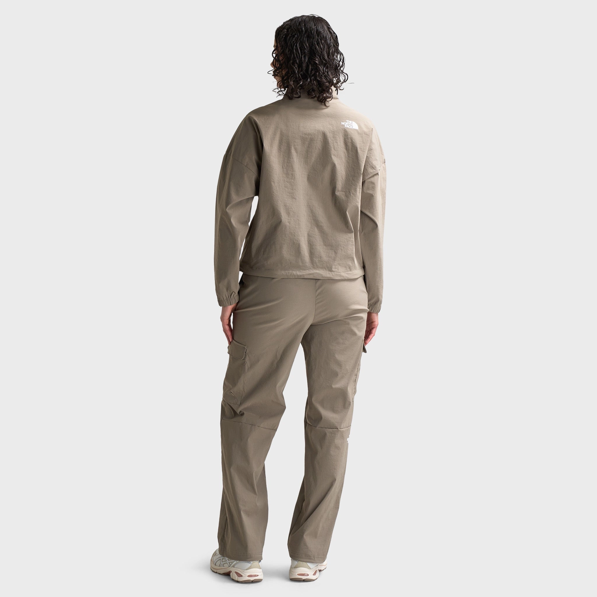 Double Layer Protection Cool Season The North Face Women's Cargo Wind Jacket / Brown