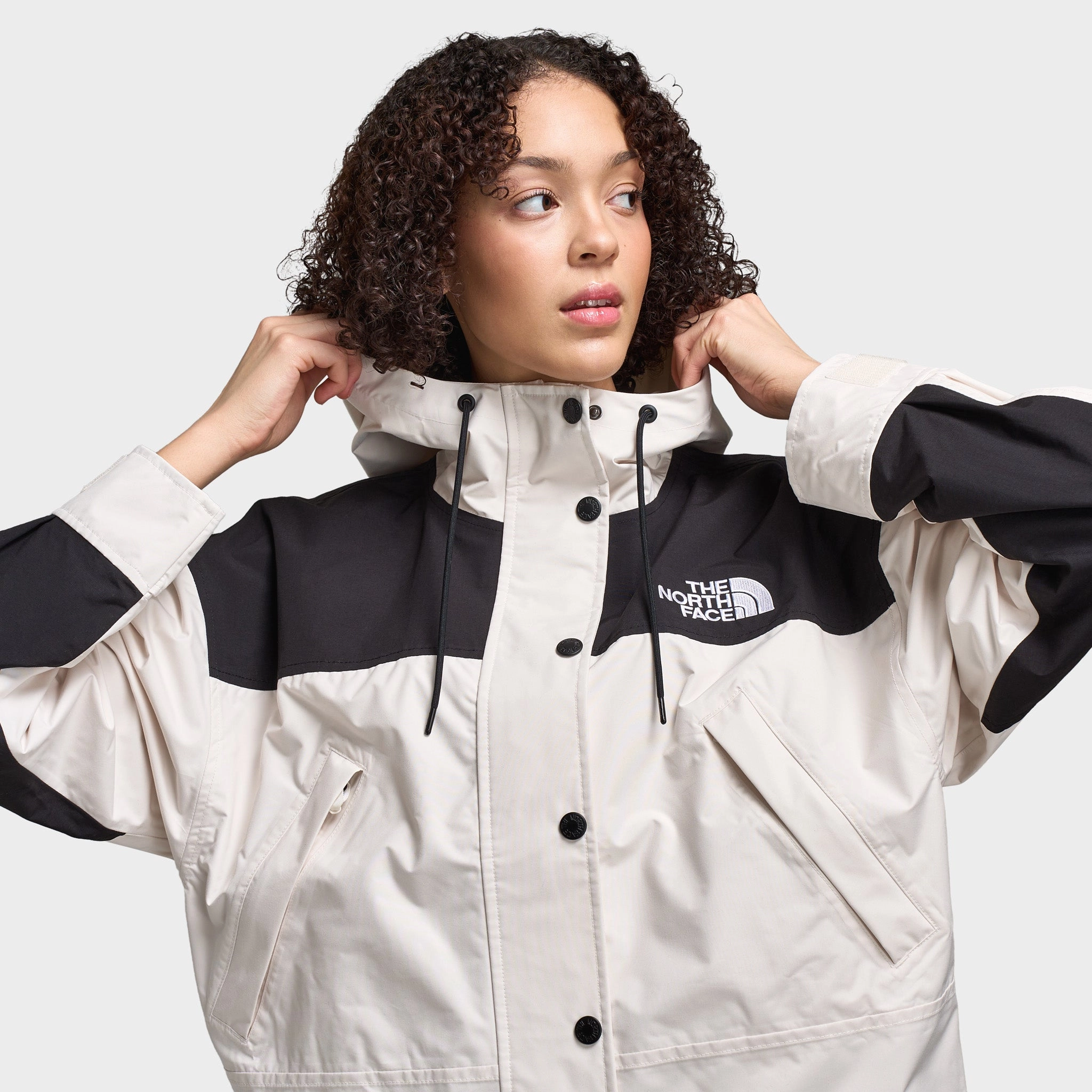The North Face Women's Reign On Jacket / White Modern Aesthetic