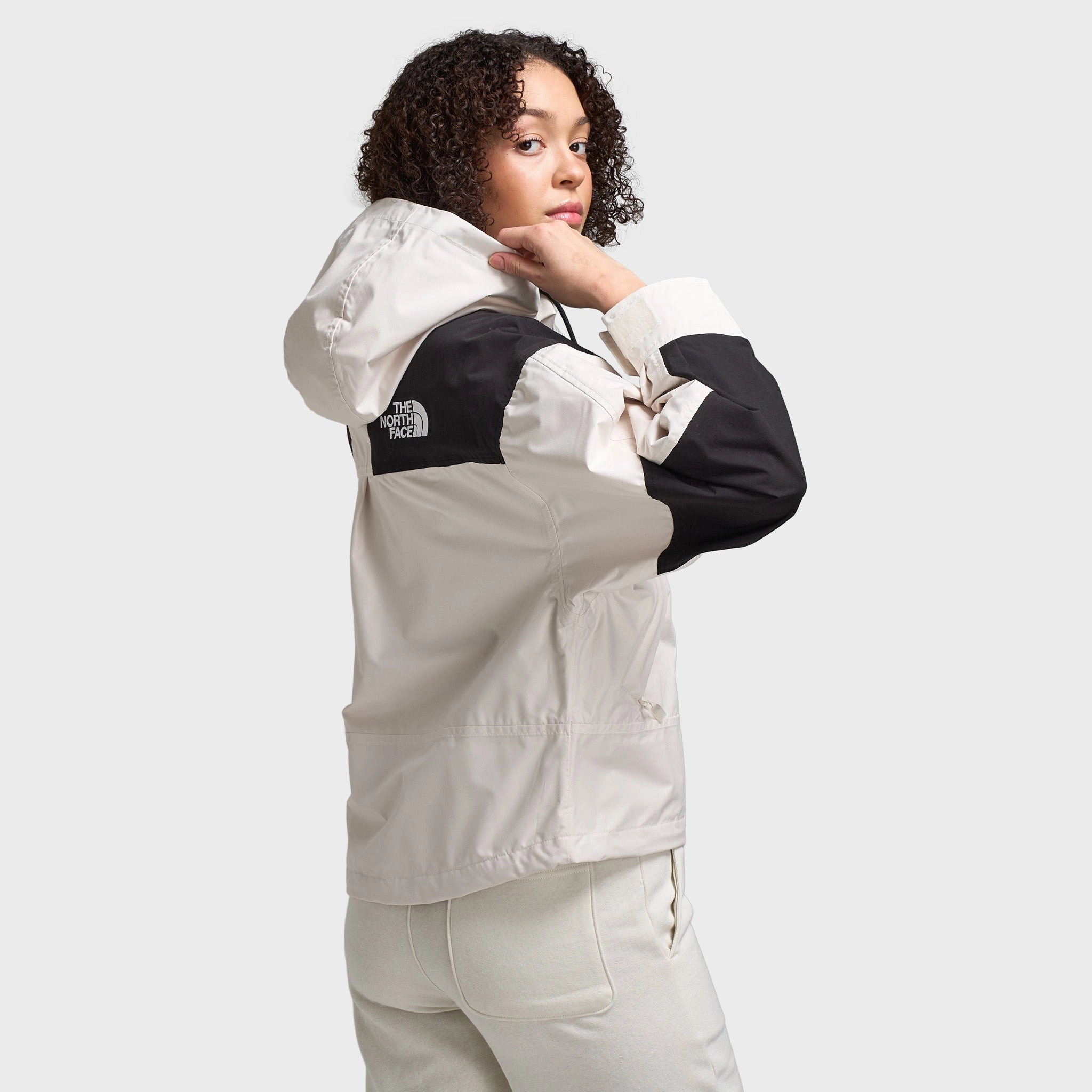 Convertible Collar Style The North Face Women's Reign On Jacket / White