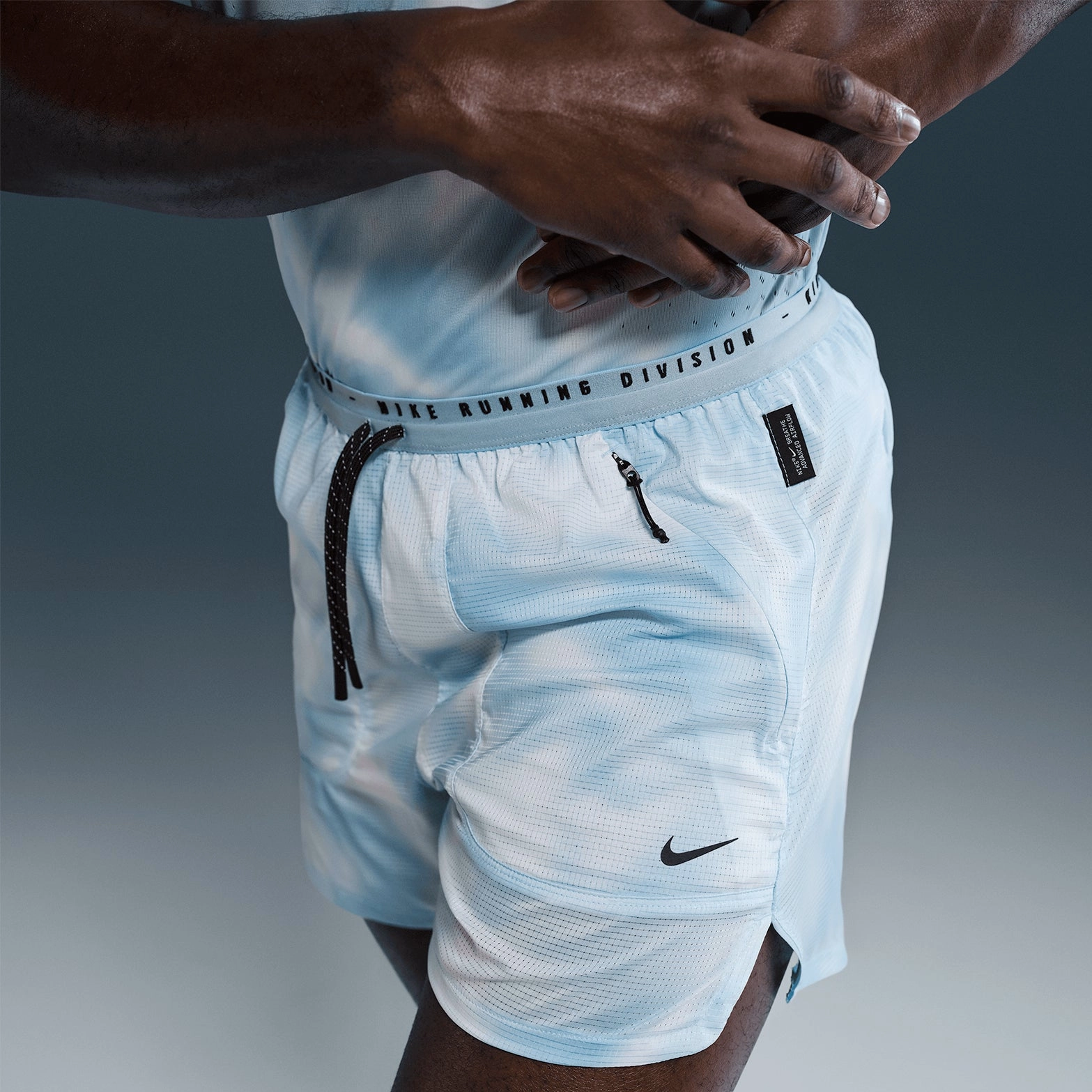 HighNeckStyle Smile Glow Men's Dri-FIT ADV Division Breathe 4 Inch Running Shorts
