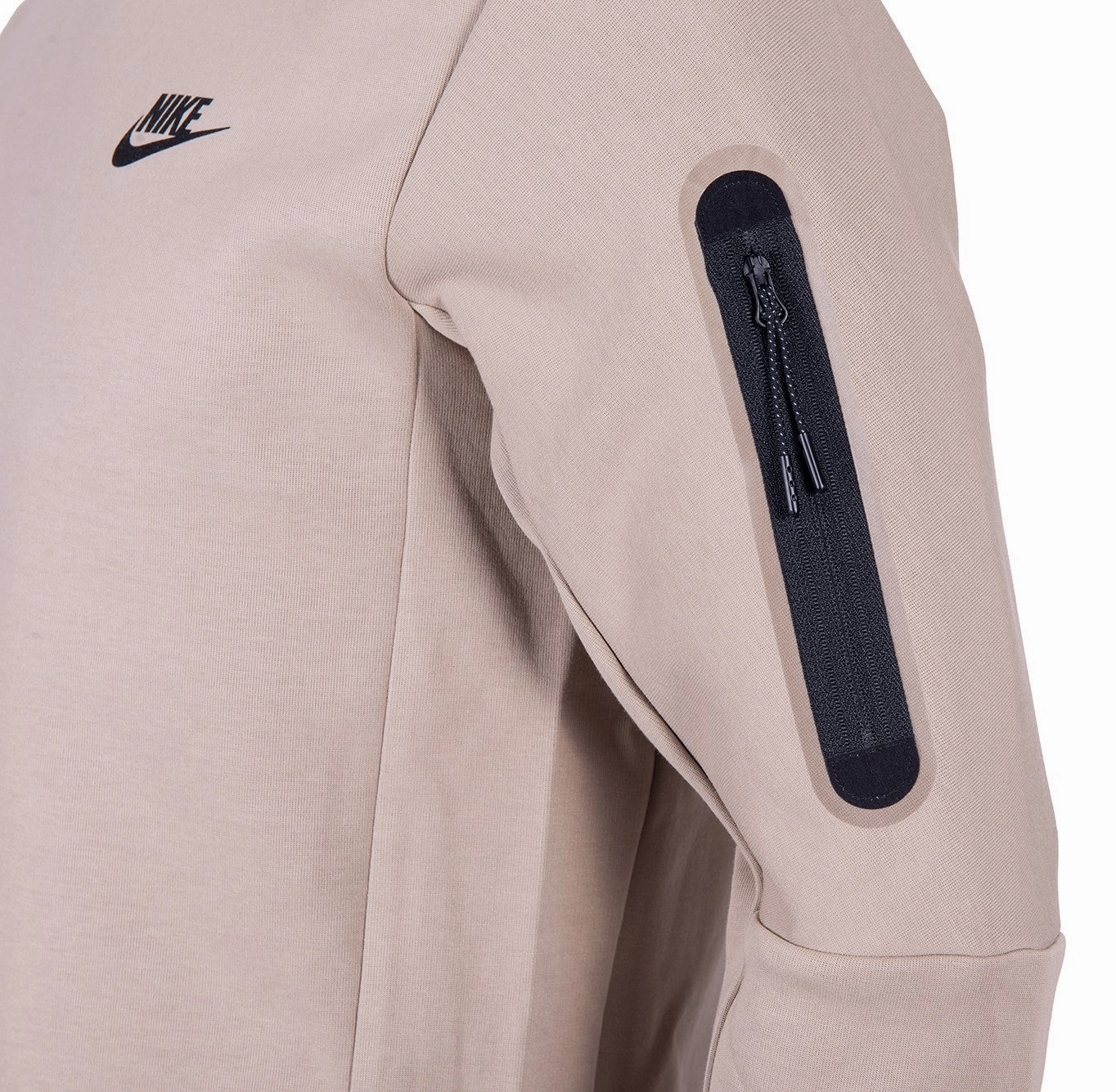DurableOuterShell Nike USATF Men's Sportswear Tech Fleece Jacket