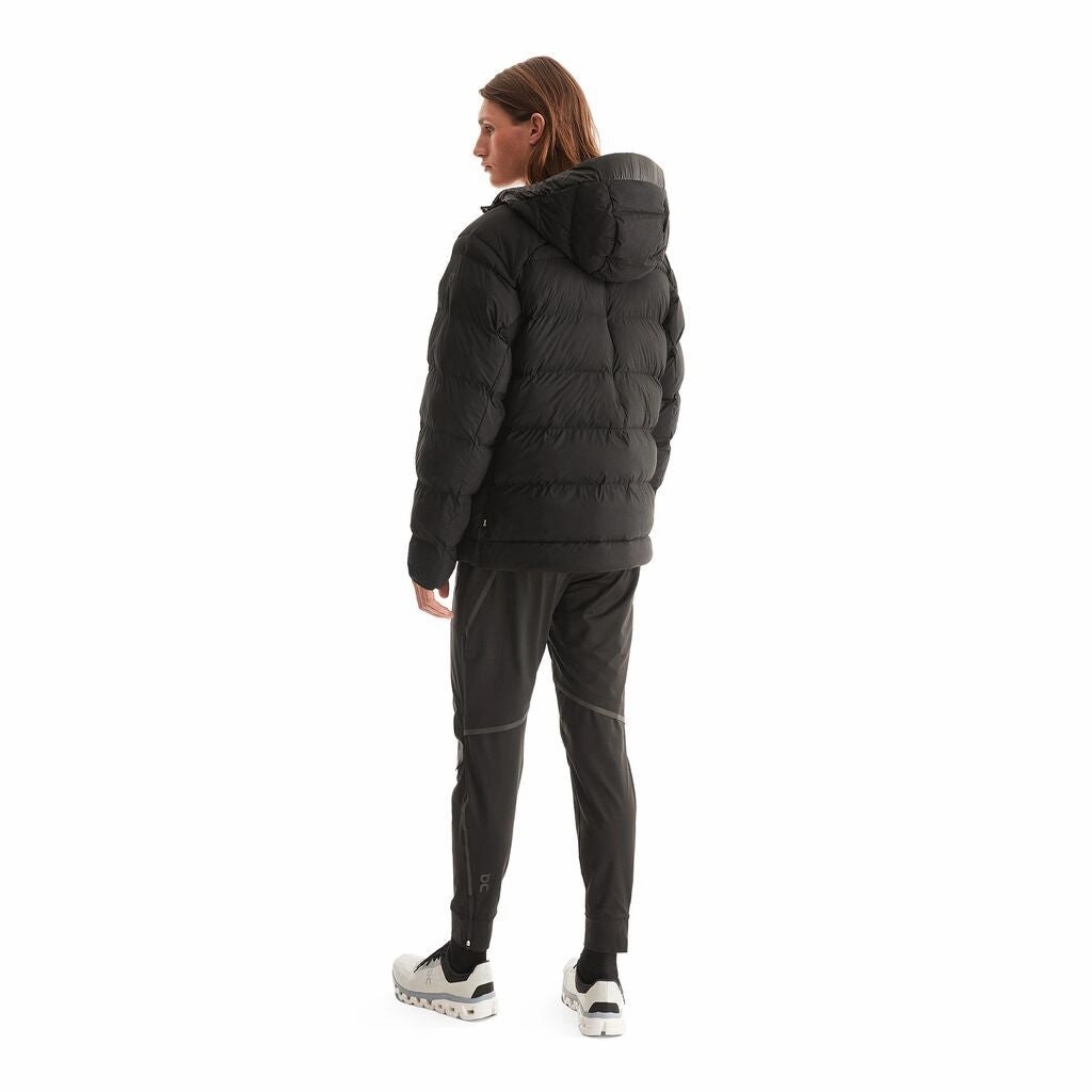 On Men's Challenger Jacket Black Still Soul