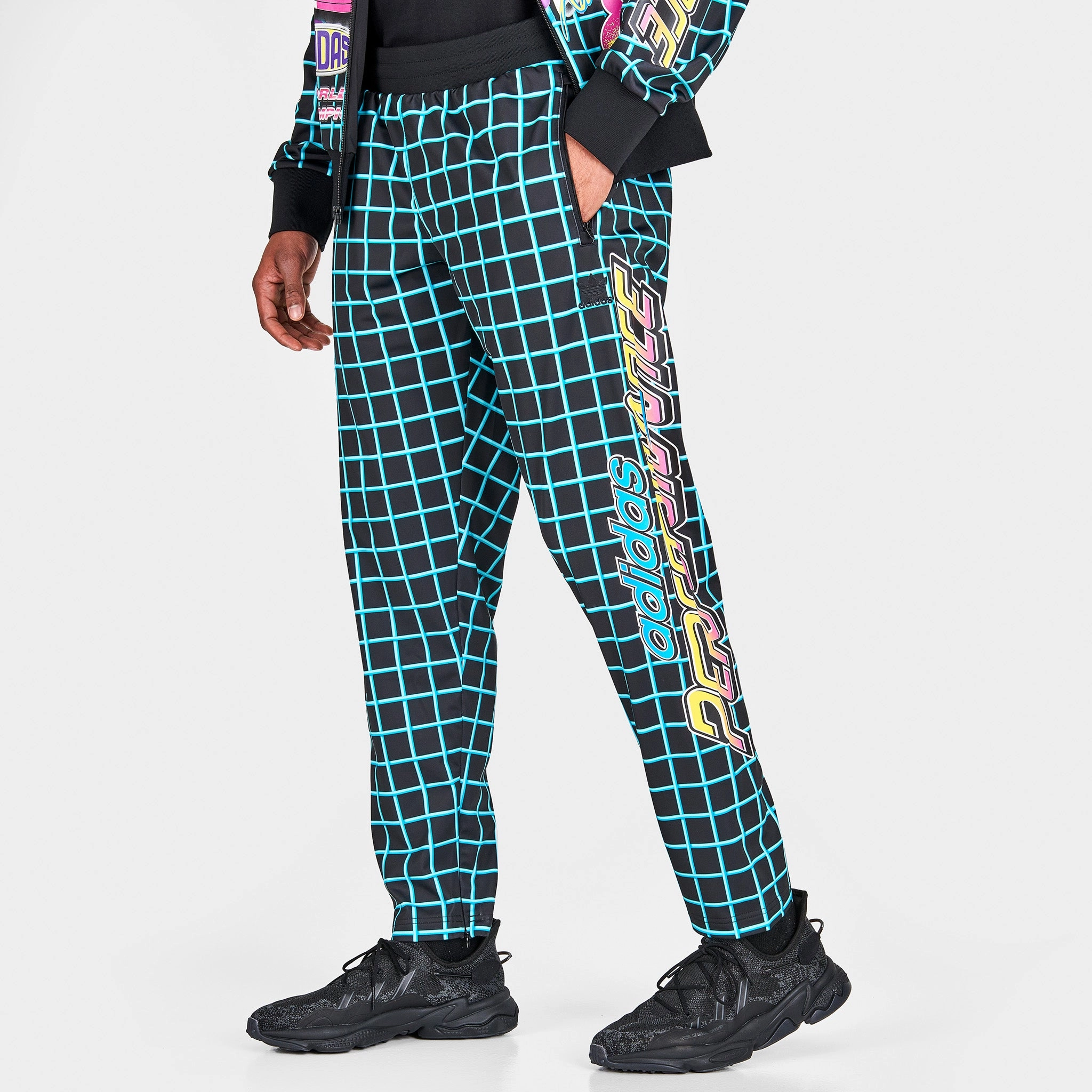 WindResistantBarrier Classic adidas x Jeremy Scott Rally Track Pants / Black