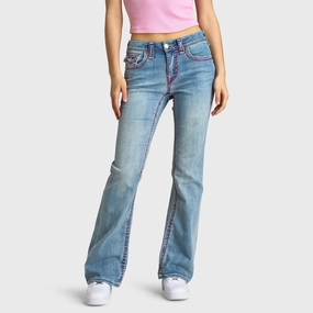True Religion Women's Becca Mid Rise Bootcut Flap Sup T / California Poppy Youth Style Student Outfit