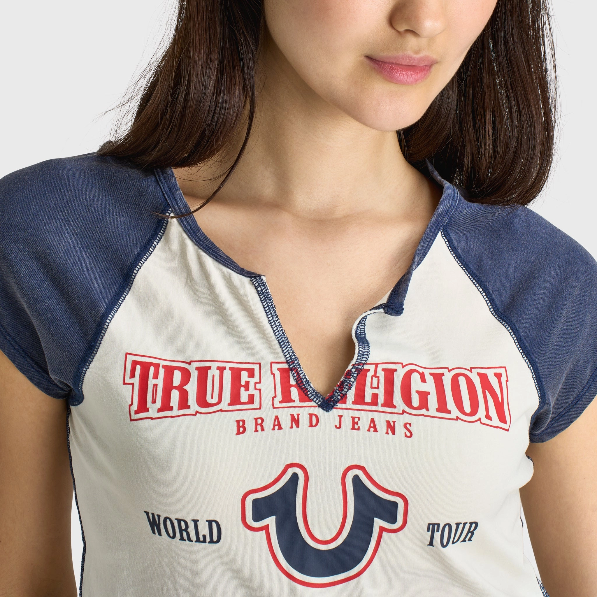Heathered Texture True Religion Women's Raglan Slim Tee White / Navy
