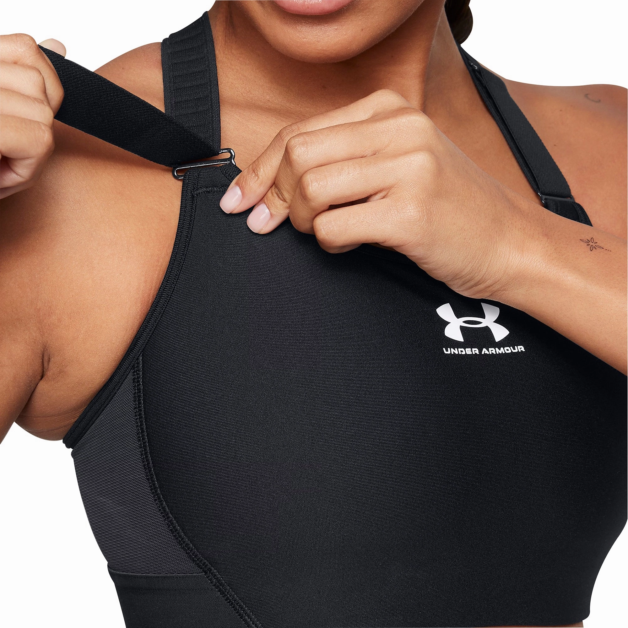 Under Armour HeatGear Armour High Womens Sports Bras - Black Flexible Fabric Blend