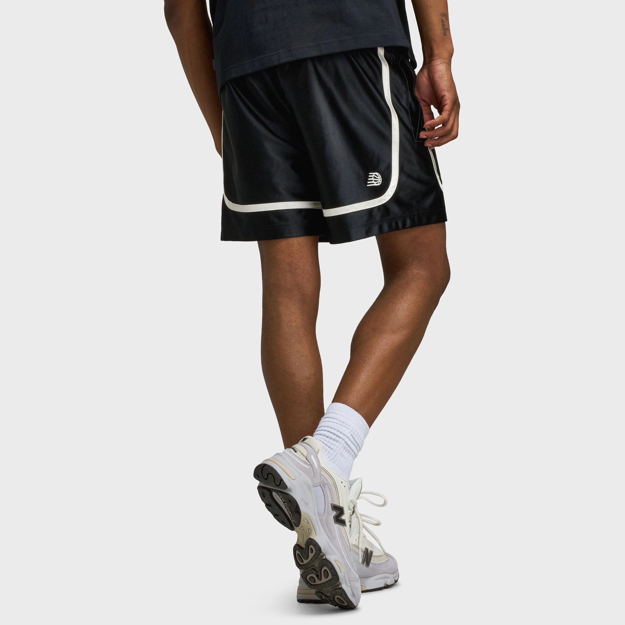 Linen blend New Balance Hoops 5 Inch Knit Short / Black