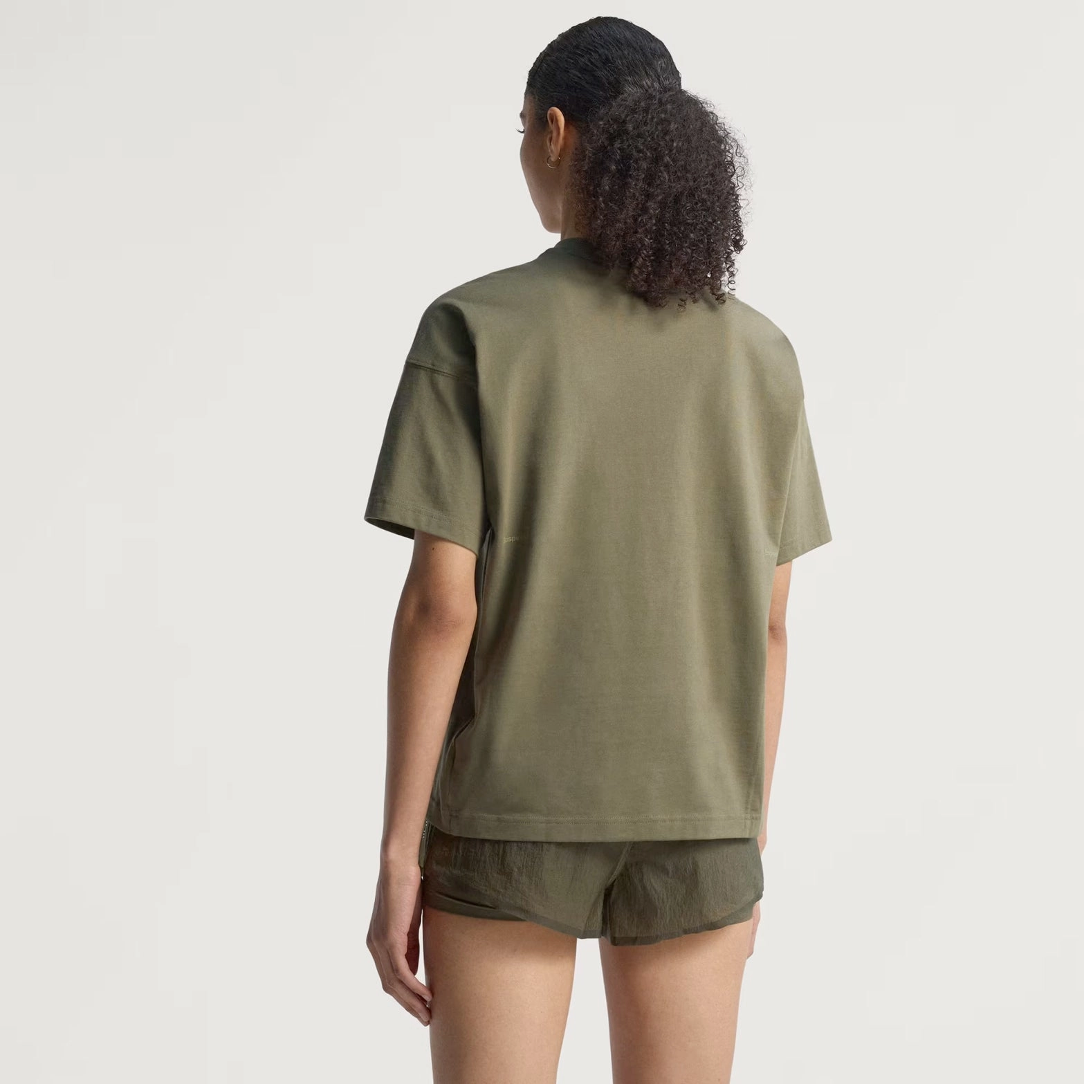 Gloss Glow Hot Core Unisex Adi365 H.Koumori Running Tee Olive Strata