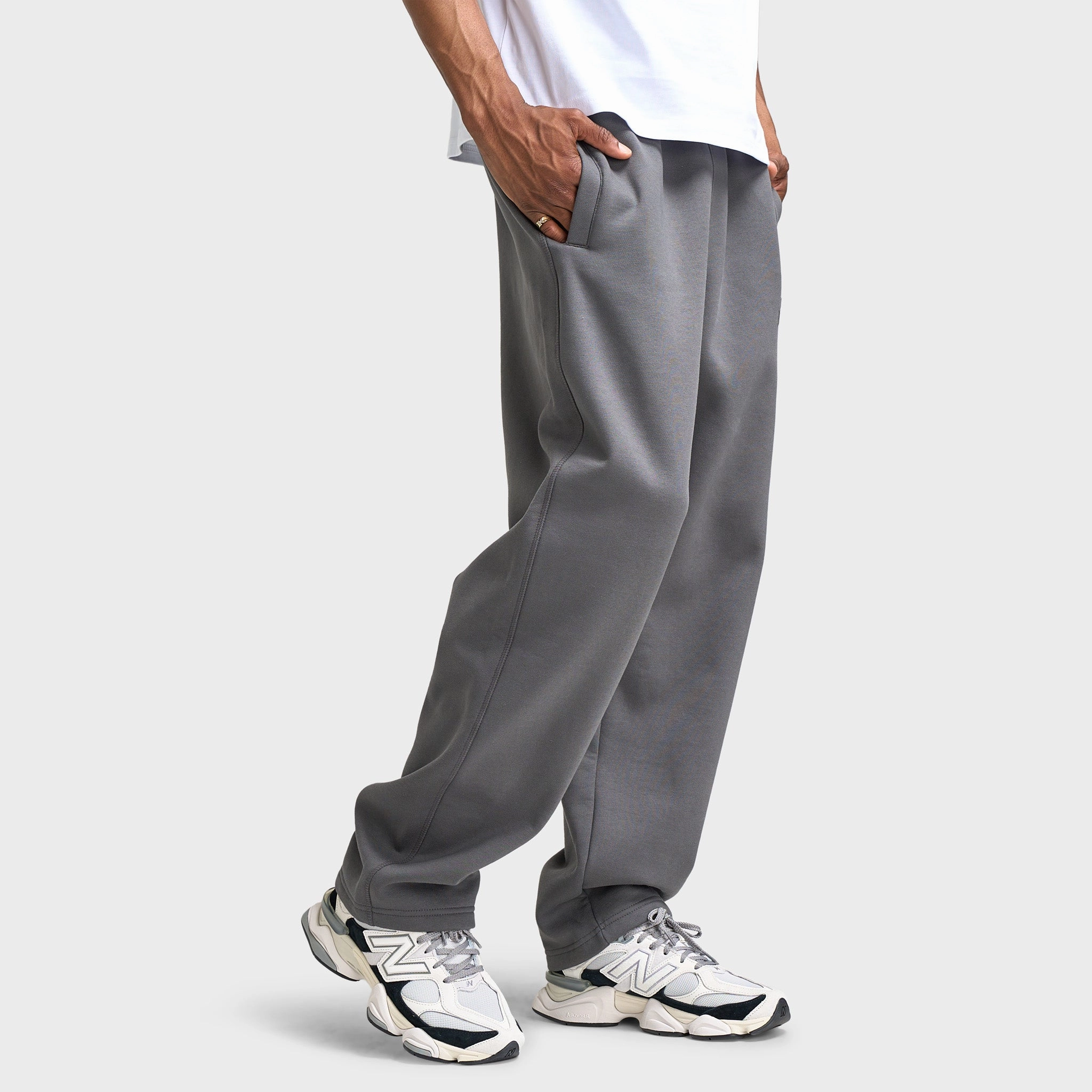 Unlike Humans Bubble Pants / Volcanic Ash Informal FlexibleCompressionBands
