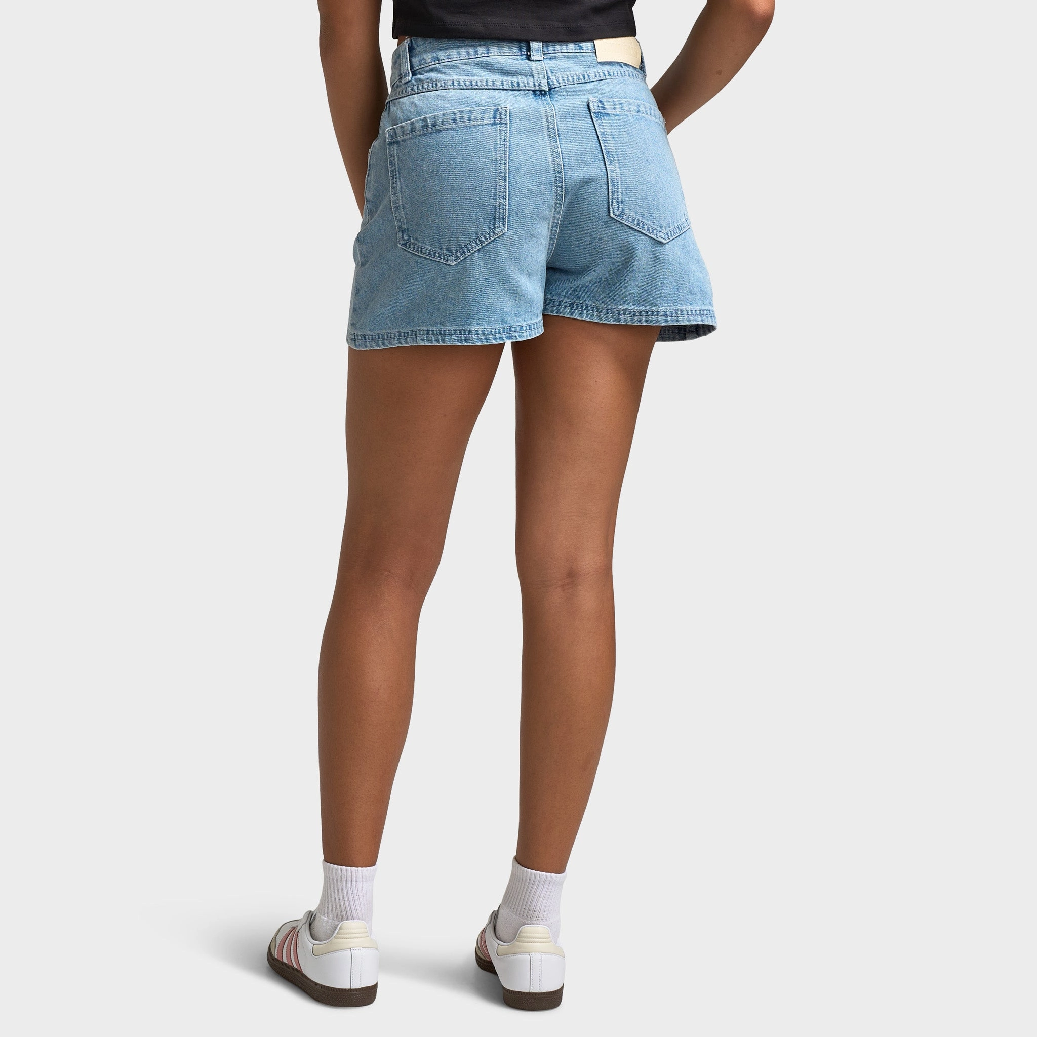 Unlike Humans Women's Mom Shorts / Light Stone Wash High-End Option