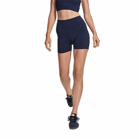 Flexible Stitching Varley Freesoft High Rise Short 4