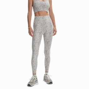 Heat Friendly Abrasion Proof Reinforcements Varley Move Super High 25" Legging