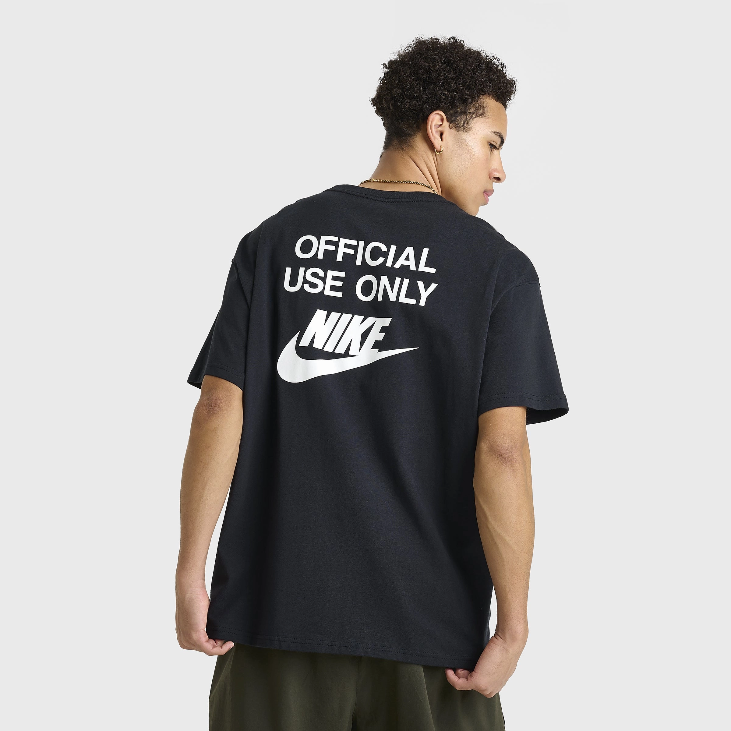 Nike Sportswear Max90 T-Shirt / White Minimalist Sport Style