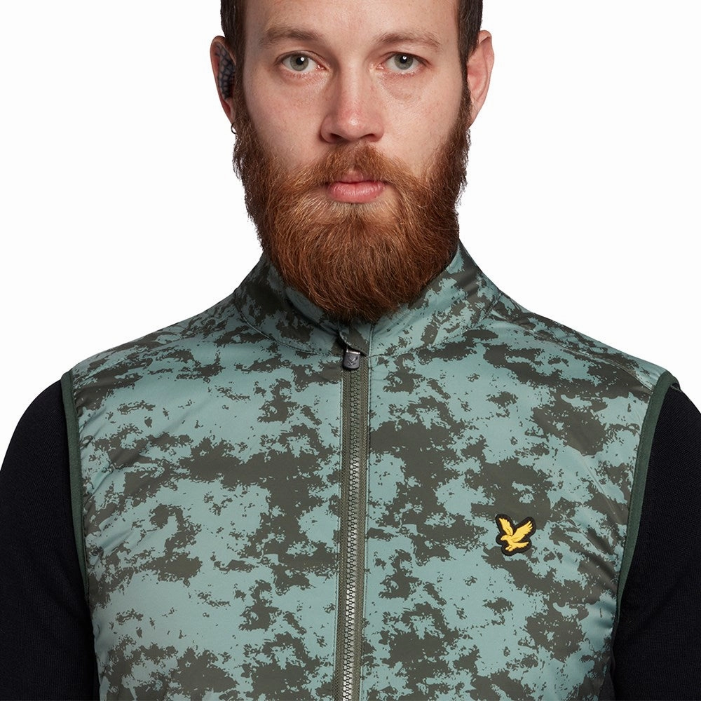 Sustainable Lyle & Scott Seafoam Gilet  - Cactus Green / Stonewall Green