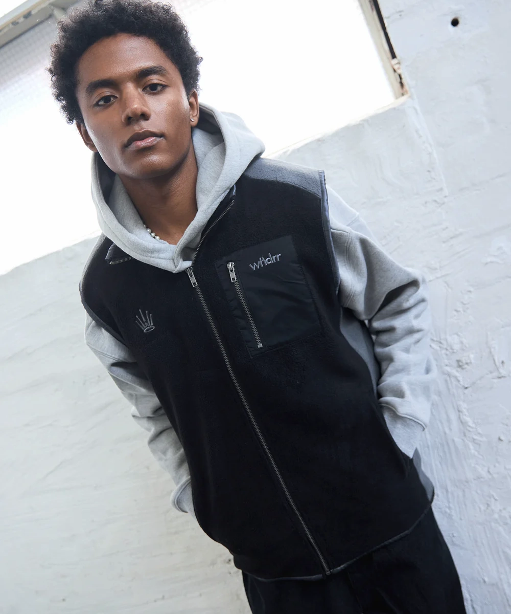 WNDRR Accent Polar Fleece Vest (Black/Grey) ZeroWaste Production EasyAdjustStraps