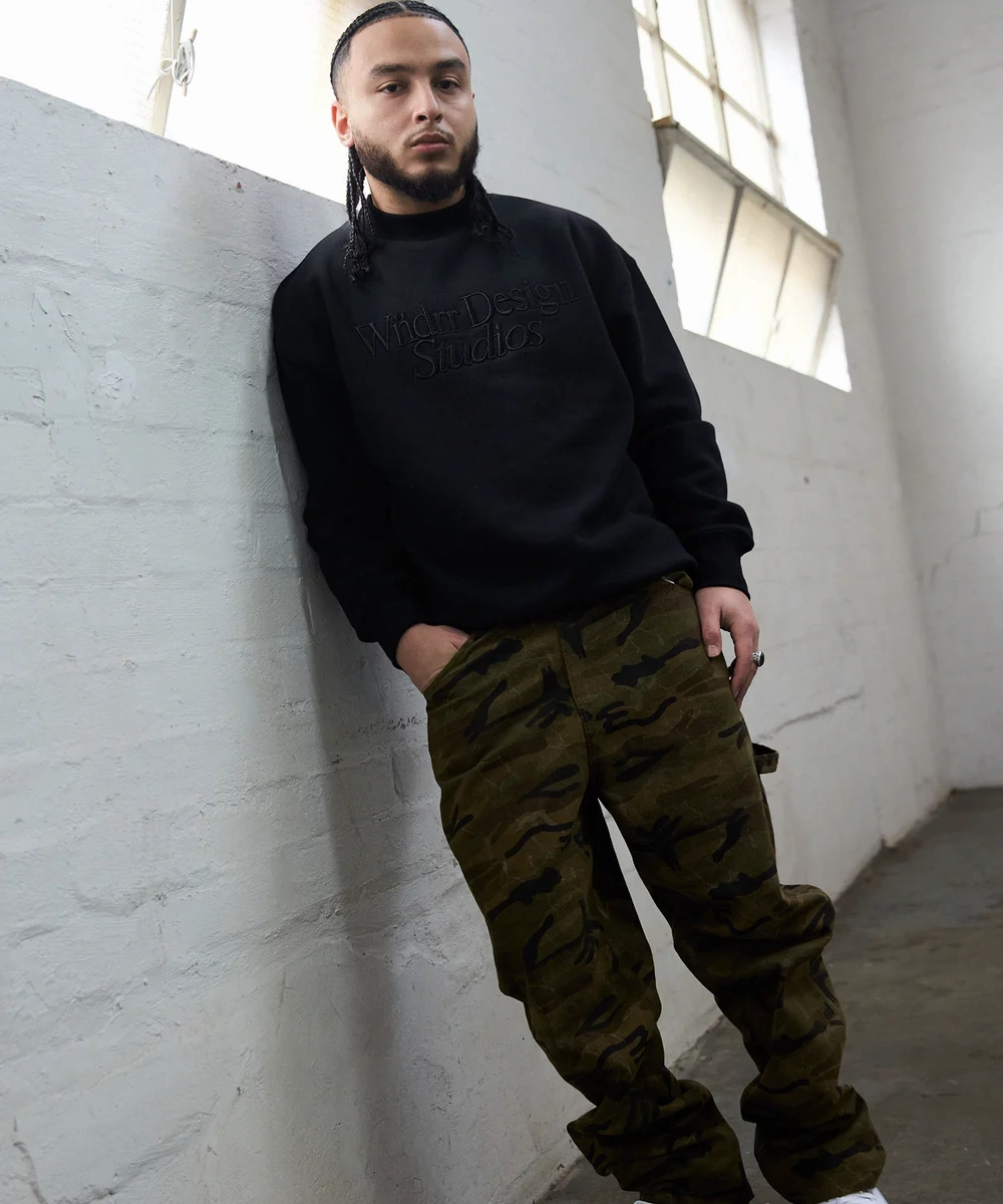 WNDRR Atelier Crew Sweat (Black) Garden Ease