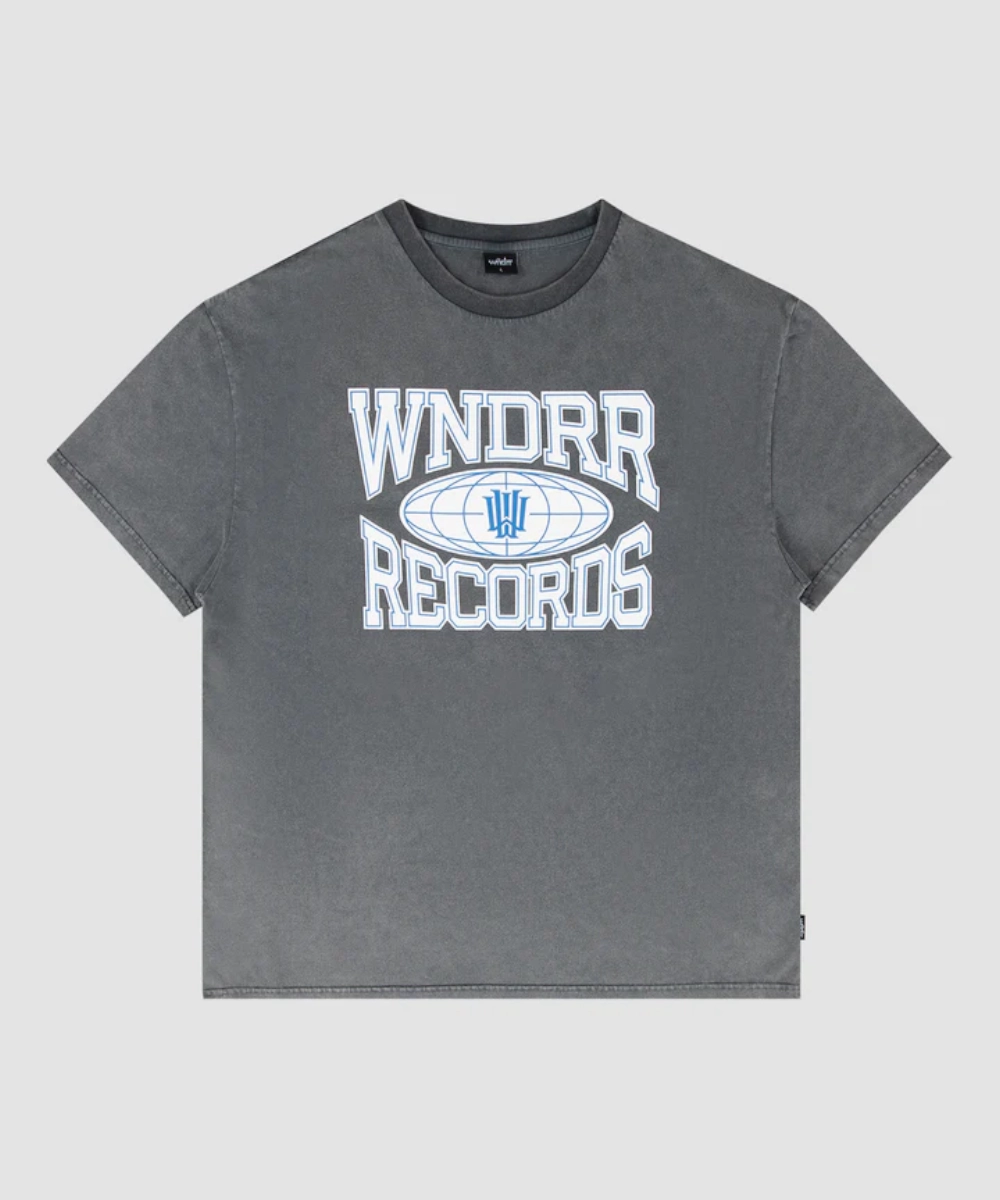 BreathableFabric NonIrritating WNDRR Fiend Box Fit Tee (Washed Grey)