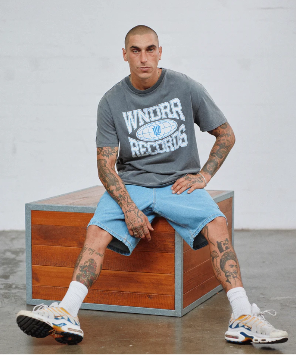 WNDRR Fiend Box Fit Tee (Washed Grey) Handmade Glow