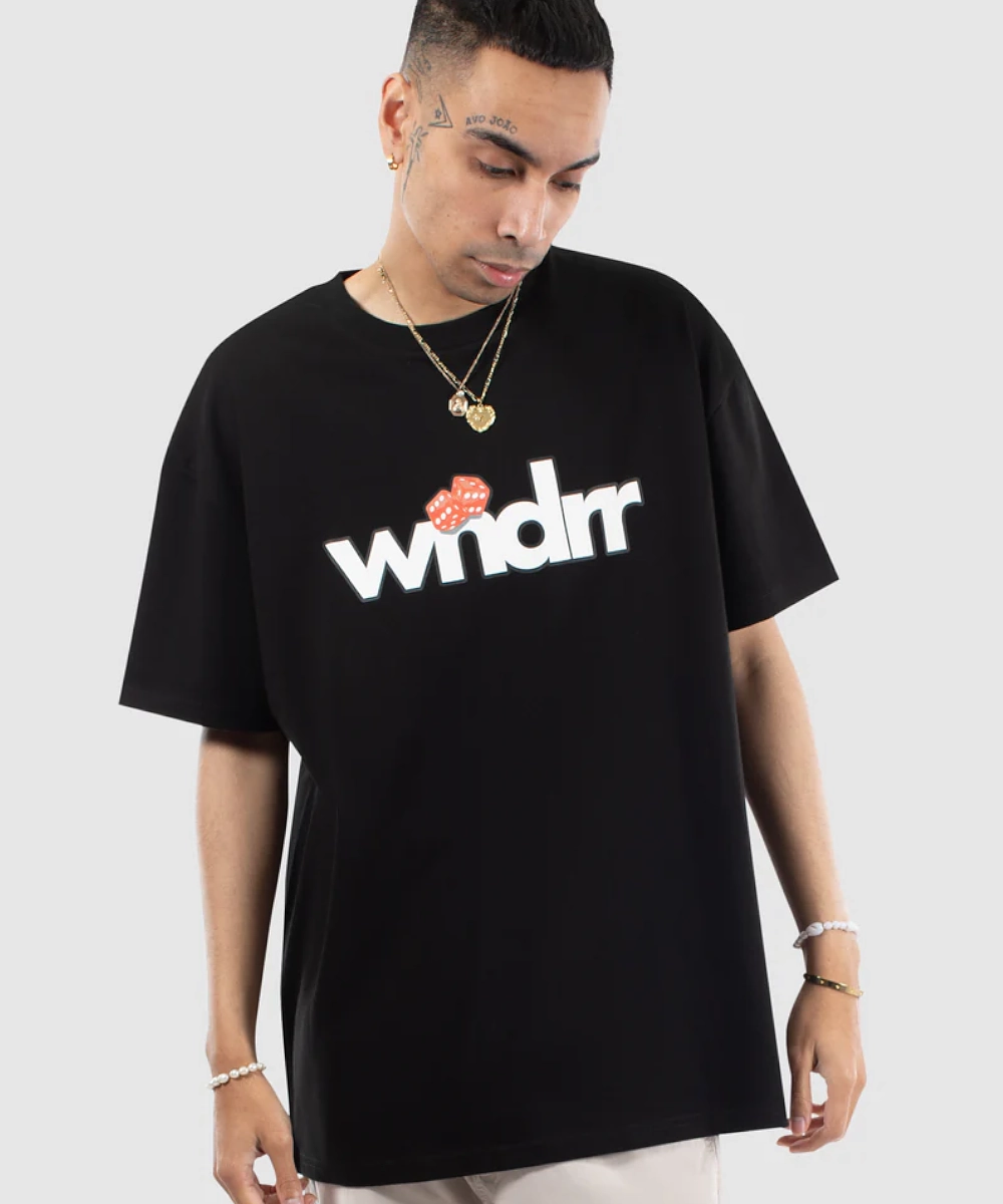 Universal Clasp Mechanism WNDRR High Roll Box Fit Tee (Black)
