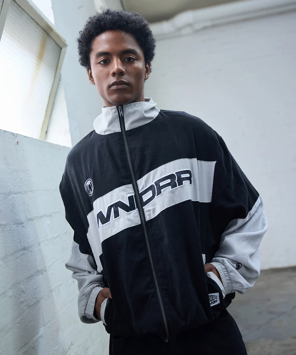 Romance Fit StretchFree WNDRR Incline Sport Jacket (Black/Grey)