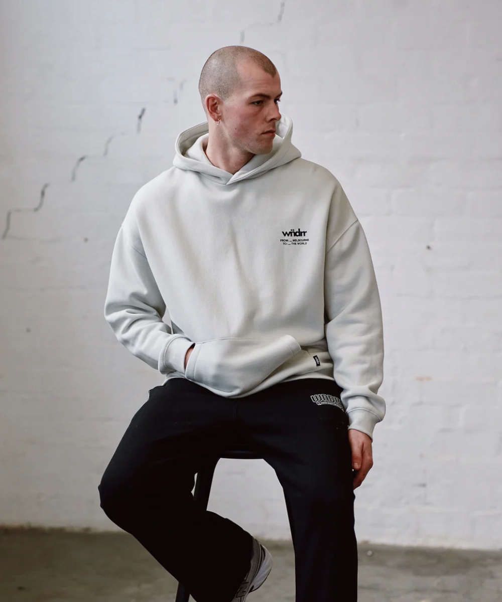 Flatlock stitching Saga Fit WNDRR The World Hood Sweat (Oyster)