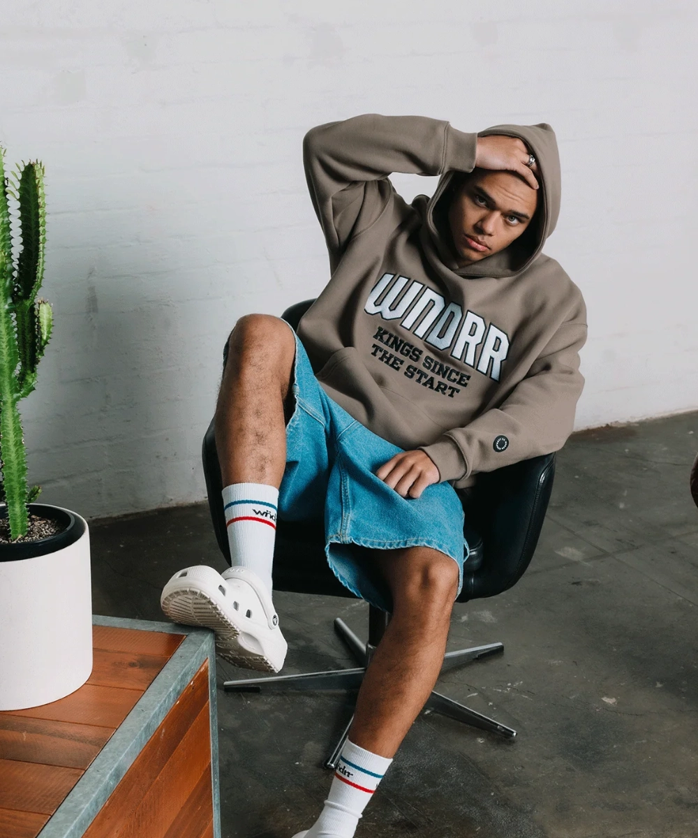 Street Icon WNDRR Unrivalled Hood Sweat (Taupe)