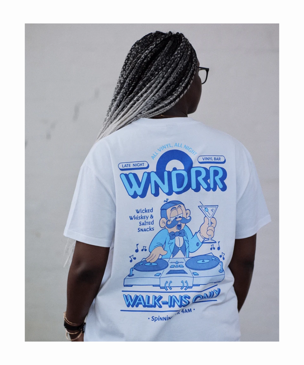WNDRR Vinyl Bar Box Fit Tee (White) Train Ease
