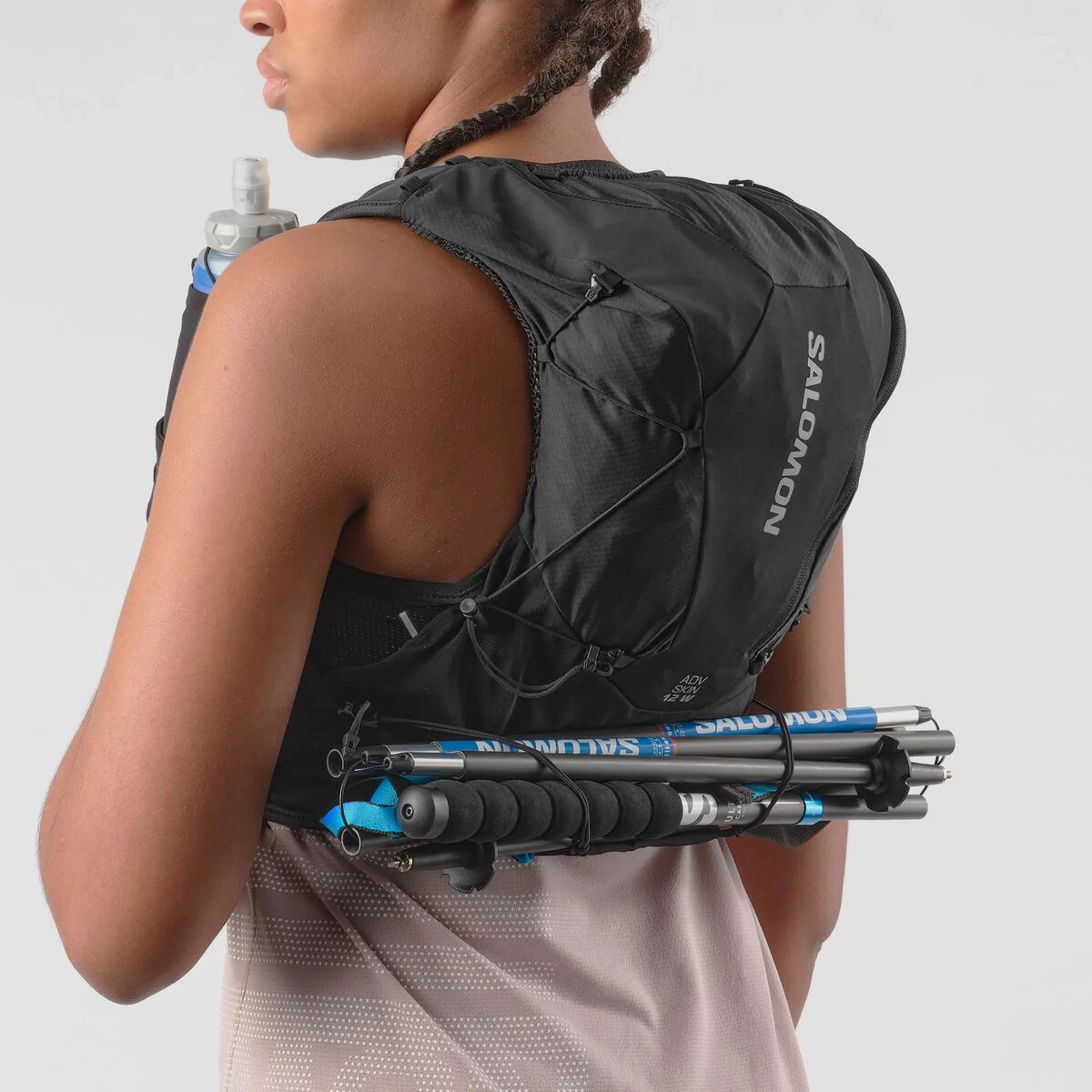 Women's Advance Skin 12 Set Running Vest Black / Asphalt Elegant Look