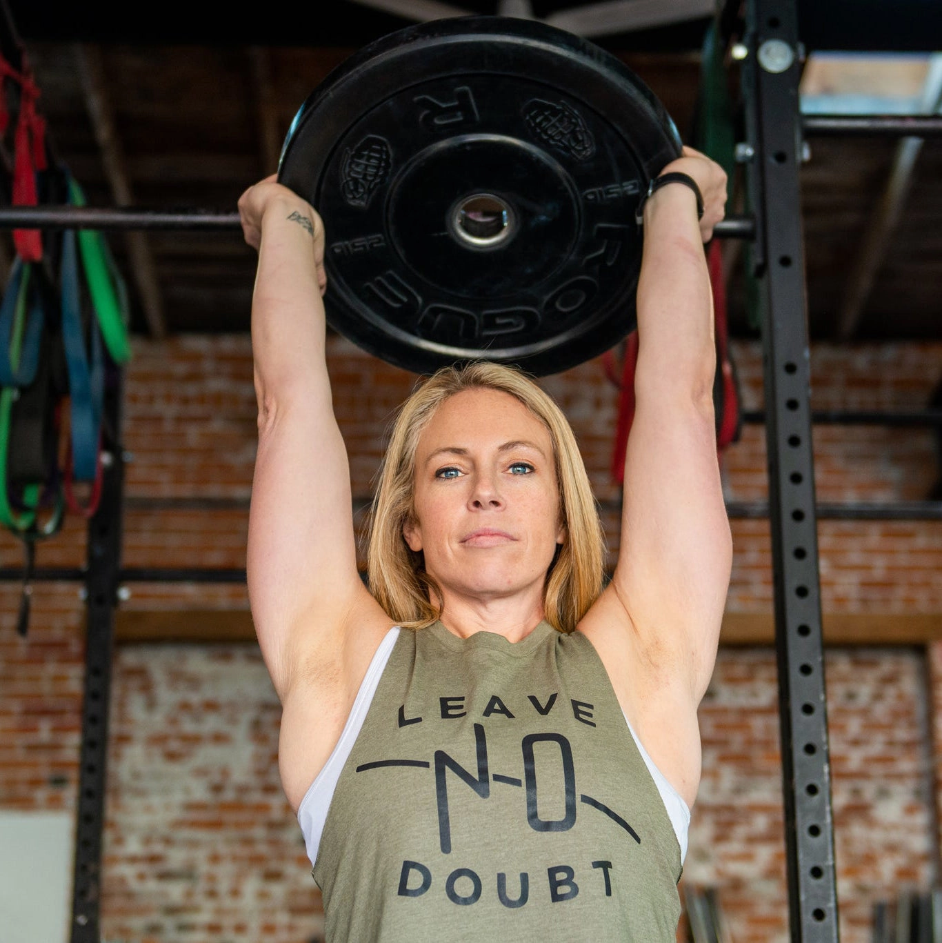 Traditional Design Intuitive Women's Leave No Doubt OG Crop Tank