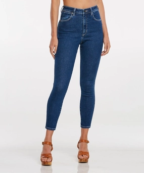 VentilatedKnit Wrangler Hi Pins Cropped Jeans (Odyssey Blue)