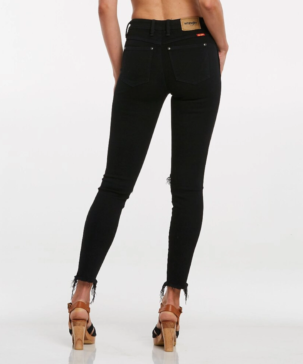 Flexible Hemline Wrangler Mid Pins Skinny Cropped Jeans (Falling Star)