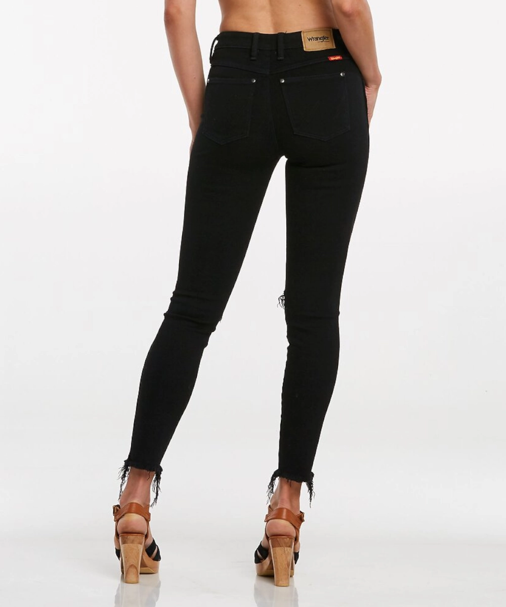 Future Edge TaglessNeckline Wrangler Mid Pins Skinny Cropped Jeans (Falling Star)