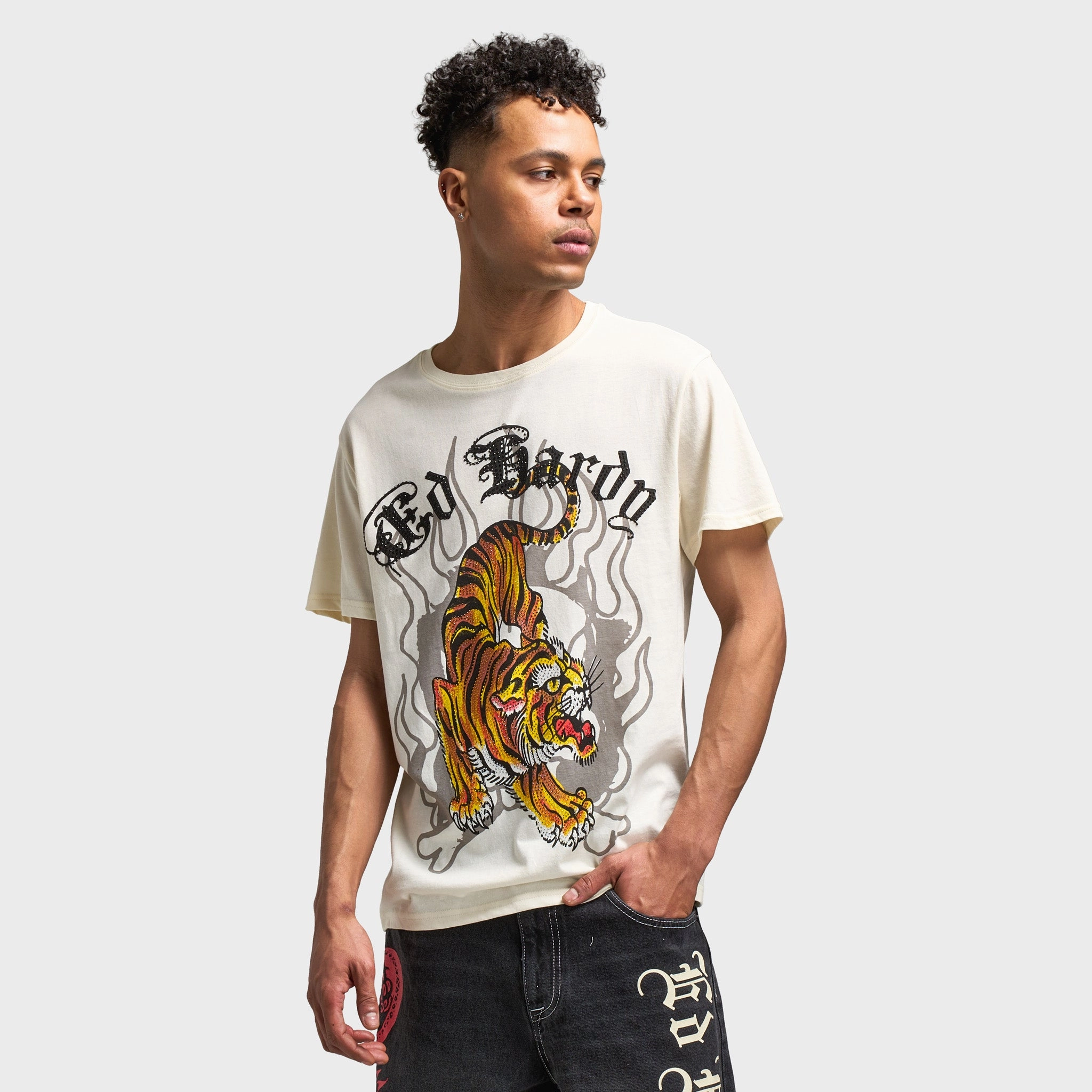 Ed Hardy Crawling Tiger Graphic T-Shirt / Ivory EcoFriendly Dye Stay Freshness